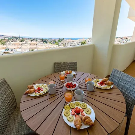 797 - Piso En Arenal Con Vista Al Golf Y Mar *